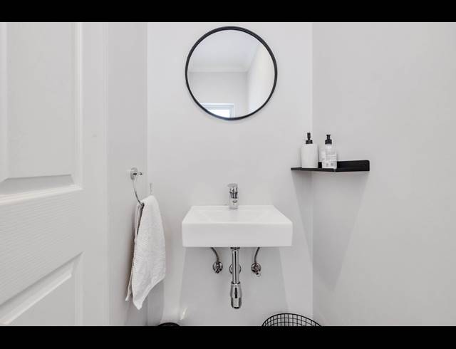 3 BEDROOM TOWNHOUSE FOR SALE IN VICTORY PARK